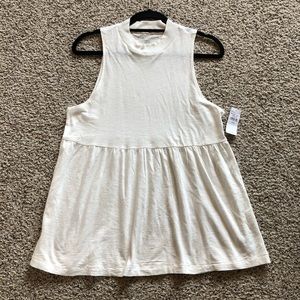 ⚡️American Eagle sleeveless shirt⚡️